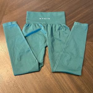 NVGTN Green Seamless Leggings 💚